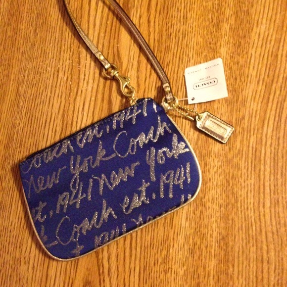 Brand New Coach Wristlet - Picture 2 of 2